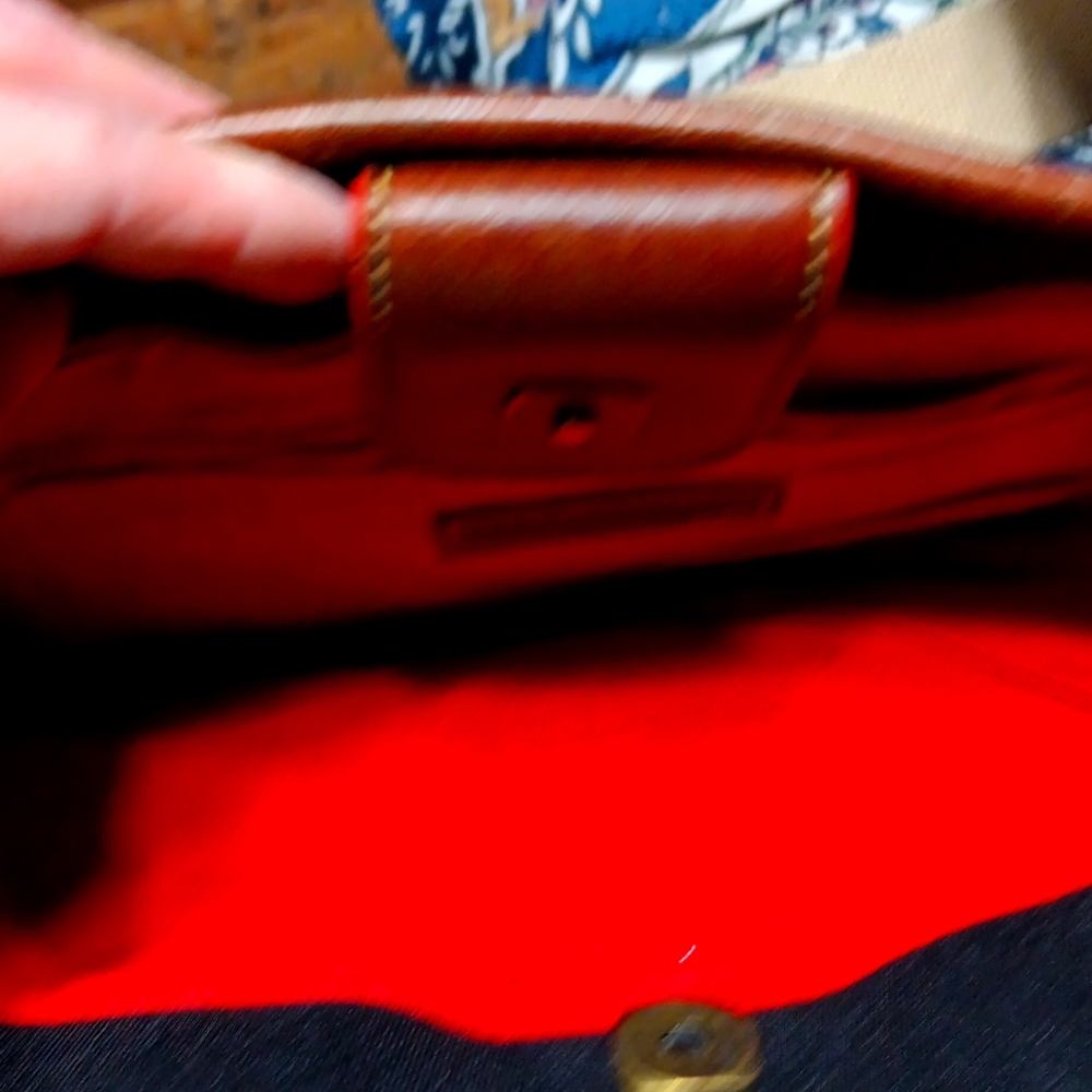 Purse - Picture 3 of 3